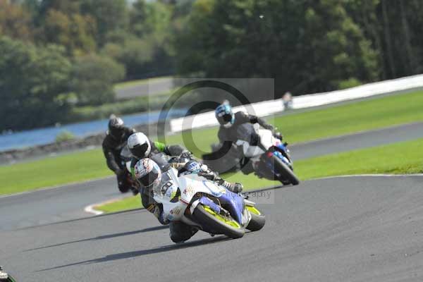 Motorcycle action photographs;Trackday digital images;event digital images;eventdigitalimages;no limits trackday;oulton park;oulton park circuit cheshire;oulton park photographs;peter wileman photography;trackday;trackday photos