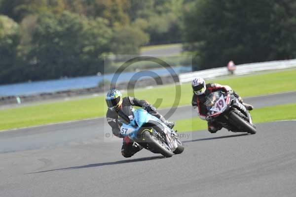 Motorcycle action photographs;Trackday digital images;event digital images;eventdigitalimages;no limits trackday;oulton park;oulton park circuit cheshire;oulton park photographs;peter wileman photography;trackday;trackday photos