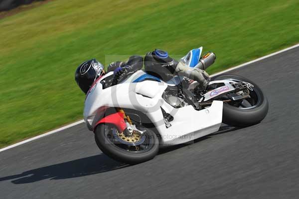 Motorcycle action photographs;Trackday digital images;event digital images;eventdigitalimages;no limits trackday;oulton park;oulton park circuit cheshire;oulton park photographs;peter wileman photography;trackday;trackday photos