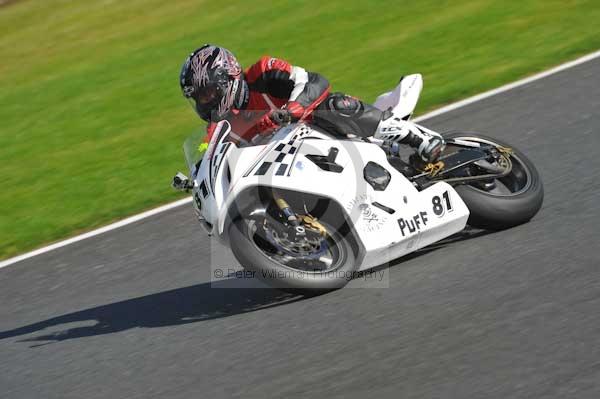 Motorcycle action photographs;Trackday digital images;event digital images;eventdigitalimages;no limits trackday;oulton park;oulton park circuit cheshire;oulton park photographs;peter wileman photography;trackday;trackday photos