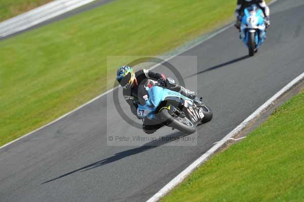 Motorcycle action photographs;Trackday digital images;event digital images;eventdigitalimages;no limits trackday;oulton park;oulton park circuit cheshire;oulton park photographs;peter wileman photography;trackday;trackday photos