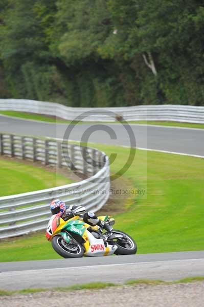 Motorcycle action photographs;Trackday digital images;event digital images;eventdigitalimages;no limits trackday;oulton park;oulton park circuit cheshire;oulton park photographs;peter wileman photography;trackday;trackday photos