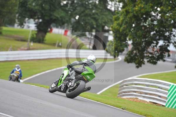 Motorcycle action photographs;Trackday digital images;event digital images;eventdigitalimages;no limits trackday;oulton park;oulton park circuit cheshire;oulton park photographs;peter wileman photography;trackday;trackday photos