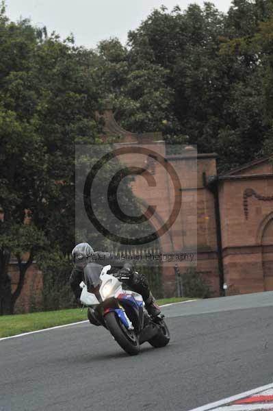 Motorcycle action photographs;Trackday digital images;event digital images;eventdigitalimages;no limits trackday;oulton park;oulton park circuit cheshire;oulton park photographs;peter wileman photography;trackday;trackday photos