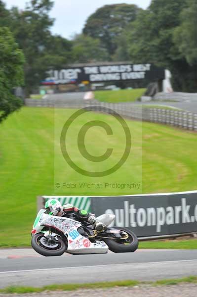 Motorcycle action photographs;Trackday digital images;event digital images;eventdigitalimages;no limits trackday;oulton park;oulton park circuit cheshire;oulton park photographs;peter wileman photography;trackday;trackday photos