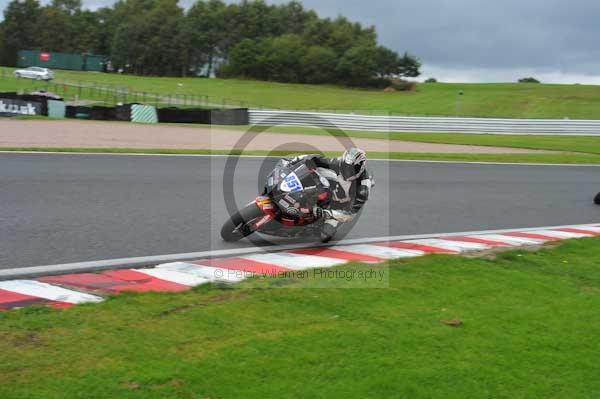 Motorcycle action photographs;Trackday digital images;event digital images;eventdigitalimages;no limits trackday;oulton park;oulton park circuit cheshire;oulton park photographs;peter wileman photography;trackday;trackday photos