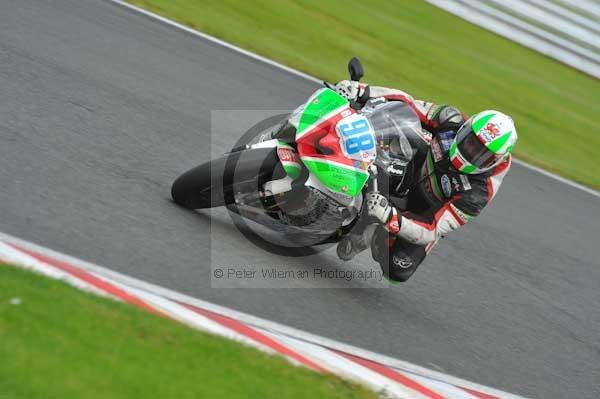 Motorcycle action photographs;Trackday digital images;event digital images;eventdigitalimages;no limits trackday;oulton park;oulton park circuit cheshire;oulton park photographs;peter wileman photography;trackday;trackday photos