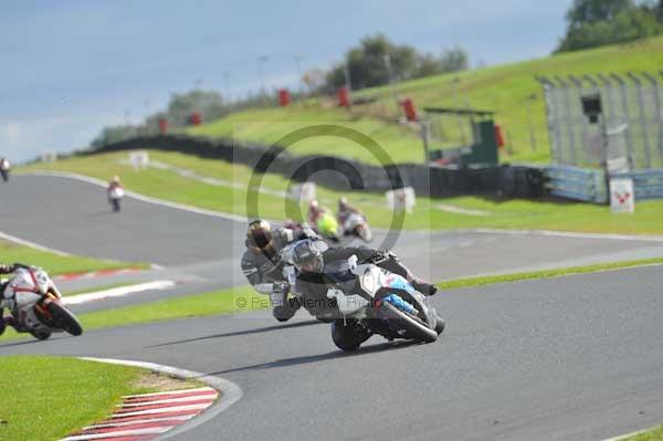 Motorcycle action photographs;Trackday digital images;event digital images;eventdigitalimages;no limits trackday;oulton park;oulton park circuit cheshire;oulton park photographs;peter wileman photography;trackday;trackday photos