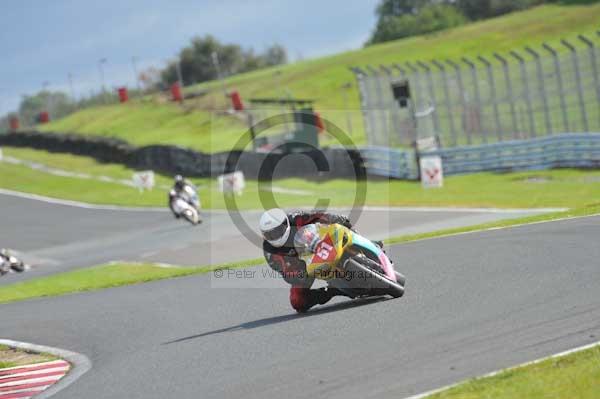 Motorcycle action photographs;Trackday digital images;event digital images;eventdigitalimages;no limits trackday;oulton park;oulton park circuit cheshire;oulton park photographs;peter wileman photography;trackday;trackday photos