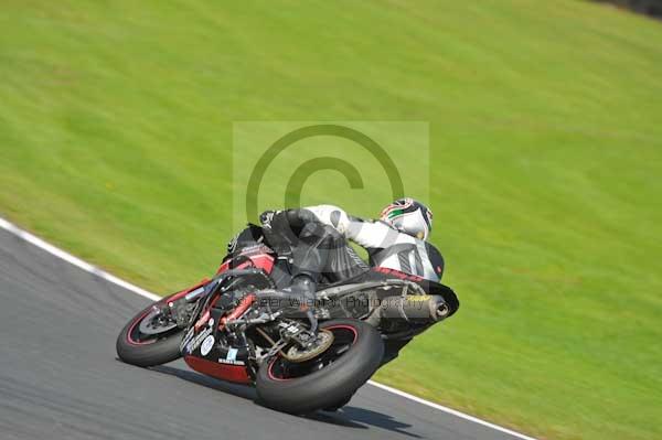 Motorcycle action photographs;Trackday digital images;event digital images;eventdigitalimages;no limits trackday;oulton park;oulton park circuit cheshire;oulton park photographs;peter wileman photography;trackday;trackday photos