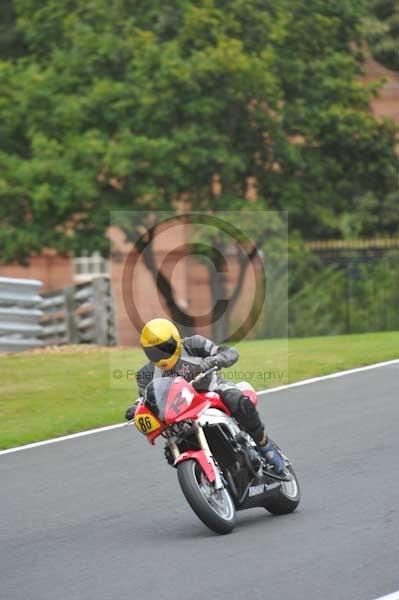 Motorcycle action photographs;Trackday digital images;event digital images;eventdigitalimages;no limits trackday;oulton park;oulton park circuit cheshire;oulton park photographs;peter wileman photography;trackday;trackday photos