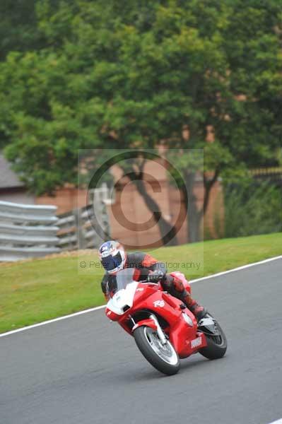 Motorcycle action photographs;Trackday digital images;event digital images;eventdigitalimages;no limits trackday;oulton park;oulton park circuit cheshire;oulton park photographs;peter wileman photography;trackday;trackday photos