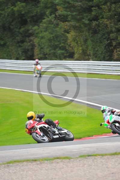 Motorcycle action photographs;Trackday digital images;event digital images;eventdigitalimages;no limits trackday;oulton park;oulton park circuit cheshire;oulton park photographs;peter wileman photography;trackday;trackday photos