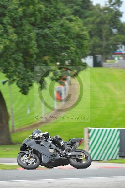 Motorcycle action photographs;Trackday digital images;event digital images;eventdigitalimages;no limits trackday;oulton park;oulton park circuit cheshire;oulton park photographs;peter wileman photography;trackday;trackday photos