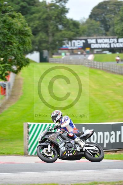 Motorcycle action photographs;Trackday digital images;event digital images;eventdigitalimages;no limits trackday;oulton park;oulton park circuit cheshire;oulton park photographs;peter wileman photography;trackday;trackday photos