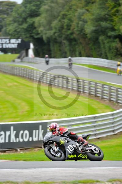 Motorcycle action photographs;Trackday digital images;event digital images;eventdigitalimages;no limits trackday;oulton park;oulton park circuit cheshire;oulton park photographs;peter wileman photography;trackday;trackday photos