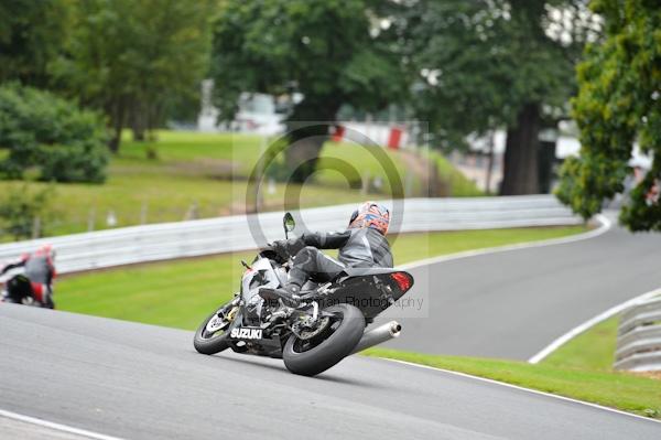 Motorcycle action photographs;Trackday digital images;event digital images;eventdigitalimages;no limits trackday;oulton park;oulton park circuit cheshire;oulton park photographs;peter wileman photography;trackday;trackday photos