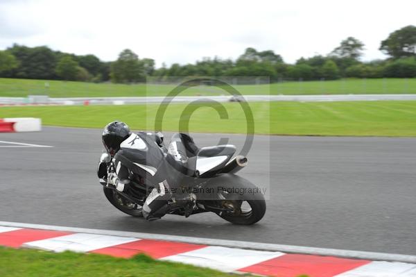 Motorcycle action photographs;Trackday digital images;event digital images;eventdigitalimages;no limits trackday;oulton park;oulton park circuit cheshire;oulton park photographs;peter wileman photography;trackday;trackday photos