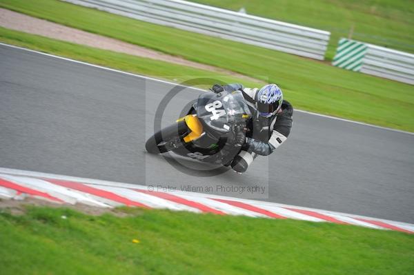 Motorcycle action photographs;Trackday digital images;event digital images;eventdigitalimages;no limits trackday;oulton park;oulton park circuit cheshire;oulton park photographs;peter wileman photography;trackday;trackday photos