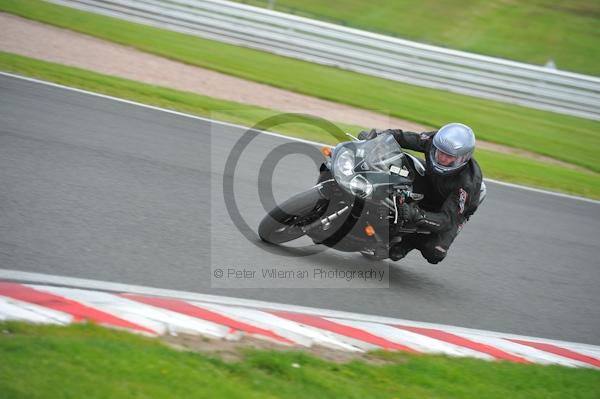 Motorcycle action photographs;Trackday digital images;event digital images;eventdigitalimages;no limits trackday;oulton park;oulton park circuit cheshire;oulton park photographs;peter wileman photography;trackday;trackday photos