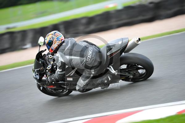 Motorcycle action photographs;Trackday digital images;event digital images;eventdigitalimages;no limits trackday;oulton park;oulton park circuit cheshire;oulton park photographs;peter wileman photography;trackday;trackday photos