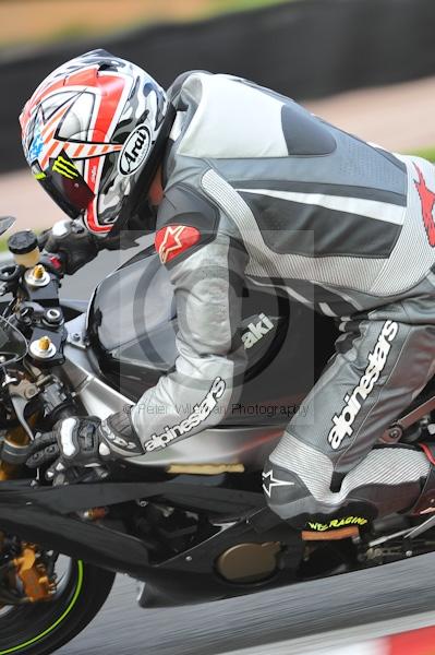 Motorcycle action photographs;Trackday digital images;event digital images;eventdigitalimages;no limits trackday;oulton park;oulton park circuit cheshire;oulton park photographs;peter wileman photography;trackday;trackday photos