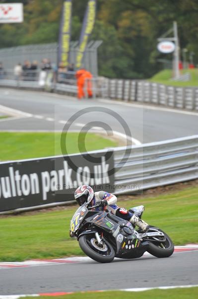 Motorcycle action photographs;Trackday digital images;event digital images;eventdigitalimages;no limits trackday;oulton park;oulton park circuit cheshire;oulton park photographs;peter wileman photography;trackday;trackday photos