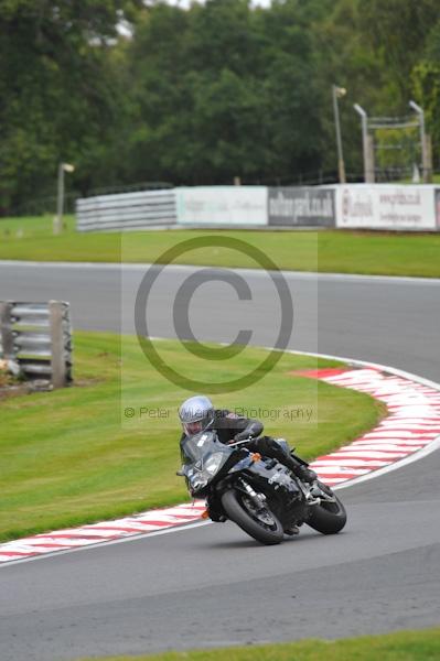 Motorcycle action photographs;Trackday digital images;event digital images;eventdigitalimages;no limits trackday;oulton park;oulton park circuit cheshire;oulton park photographs;peter wileman photography;trackday;trackday photos