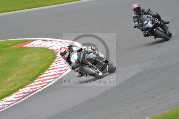 Motorcycle action photographs;Trackday digital images;event digital images;eventdigitalimages;no limits trackday;oulton park;oulton park circuit cheshire;oulton park photographs;peter wileman photography;trackday;trackday photos