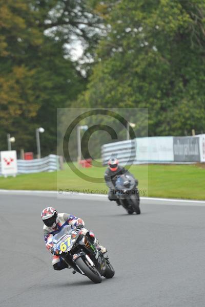 Motorcycle action photographs;Trackday digital images;event digital images;eventdigitalimages;no limits trackday;oulton park;oulton park circuit cheshire;oulton park photographs;peter wileman photography;trackday;trackday photos