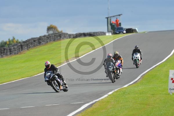 Motorcycle action photographs;Trackday digital images;event digital images;eventdigitalimages;no limits trackday;oulton park;oulton park circuit cheshire;oulton park photographs;peter wileman photography;trackday;trackday photos