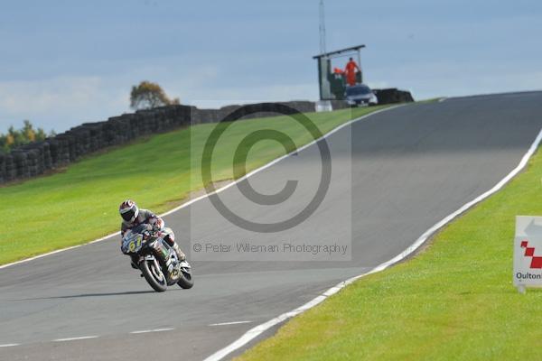 Motorcycle action photographs;Trackday digital images;event digital images;eventdigitalimages;no limits trackday;oulton park;oulton park circuit cheshire;oulton park photographs;peter wileman photography;trackday;trackday photos