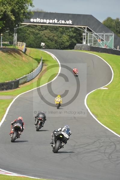 Motorcycle action photographs;Trackday digital images;event digital images;eventdigitalimages;no limits trackday;oulton park;oulton park circuit cheshire;oulton park photographs;peter wileman photography;trackday;trackday photos