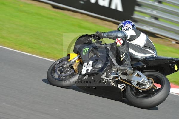 Motorcycle action photographs;Trackday digital images;event digital images;eventdigitalimages;no limits trackday;oulton park;oulton park circuit cheshire;oulton park photographs;peter wileman photography;trackday;trackday photos