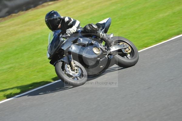 Motorcycle action photographs;Trackday digital images;event digital images;eventdigitalimages;no limits trackday;oulton park;oulton park circuit cheshire;oulton park photographs;peter wileman photography;trackday;trackday photos