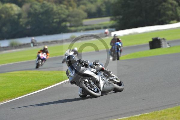 Motorcycle action photographs;Trackday digital images;event digital images;eventdigitalimages;no limits trackday;oulton park;oulton park circuit cheshire;oulton park photographs;peter wileman photography;trackday;trackday photos