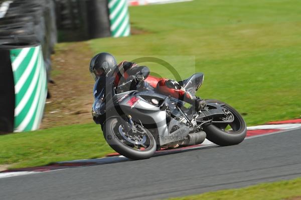 Motorcycle action photographs;Trackday digital images;event digital images;eventdigitalimages;no limits trackday;oulton park;oulton park circuit cheshire;oulton park photographs;peter wileman photography;trackday;trackday photos