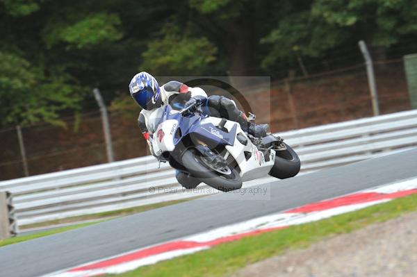 Motorcycle action photographs;Trackday digital images;event digital images;eventdigitalimages;no limits trackday;oulton park;oulton park circuit cheshire;oulton park photographs;peter wileman photography;trackday;trackday photos