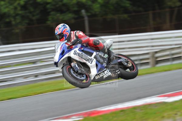 Motorcycle action photographs;Trackday digital images;event digital images;eventdigitalimages;no limits trackday;oulton park;oulton park circuit cheshire;oulton park photographs;peter wileman photography;trackday;trackday photos