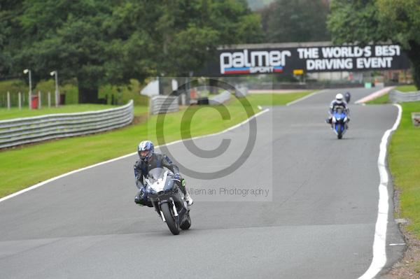 Motorcycle action photographs;Trackday digital images;event digital images;eventdigitalimages;no limits trackday;oulton park;oulton park circuit cheshire;oulton park photographs;peter wileman photography;trackday;trackday photos