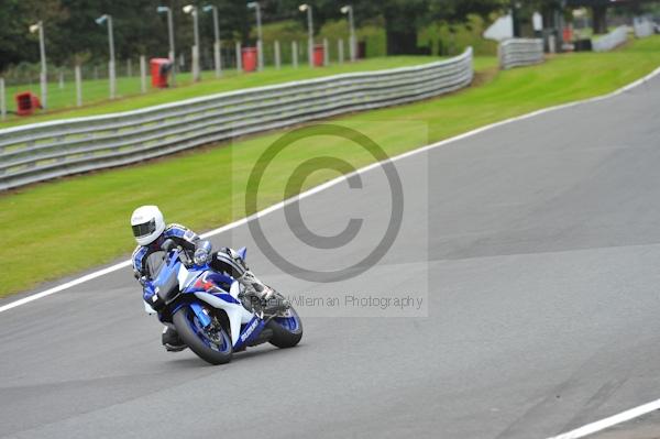 Motorcycle action photographs;Trackday digital images;event digital images;eventdigitalimages;no limits trackday;oulton park;oulton park circuit cheshire;oulton park photographs;peter wileman photography;trackday;trackday photos