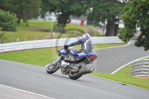 Motorcycle action photographs;Trackday digital images;event digital images;eventdigitalimages;no limits trackday;oulton park;oulton park circuit cheshire;oulton park photographs;peter wileman photography;trackday;trackday photos