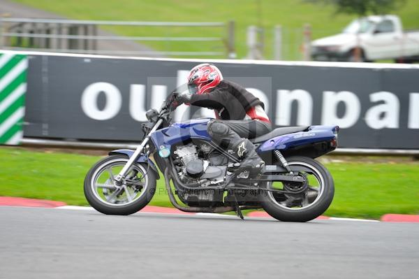 Motorcycle action photographs;Trackday digital images;event digital images;eventdigitalimages;no limits trackday;oulton park;oulton park circuit cheshire;oulton park photographs;peter wileman photography;trackday;trackday photos