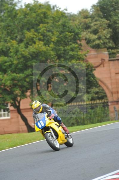 Motorcycle action photographs;Trackday digital images;event digital images;eventdigitalimages;no limits trackday;oulton park;oulton park circuit cheshire;oulton park photographs;peter wileman photography;trackday;trackday photos