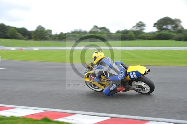 Motorcycle action photographs;Trackday digital images;event digital images;eventdigitalimages;no limits trackday;oulton park;oulton park circuit cheshire;oulton park photographs;peter wileman photography;trackday;trackday photos