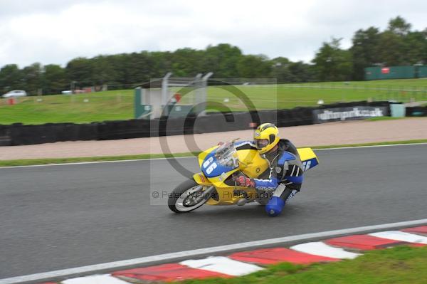 Motorcycle action photographs;Trackday digital images;event digital images;eventdigitalimages;no limits trackday;oulton park;oulton park circuit cheshire;oulton park photographs;peter wileman photography;trackday;trackday photos