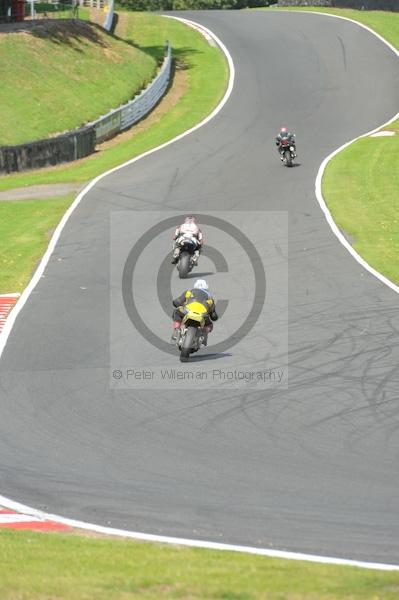 Motorcycle action photographs;Trackday digital images;event digital images;eventdigitalimages;no limits trackday;oulton park;oulton park circuit cheshire;oulton park photographs;peter wileman photography;trackday;trackday photos