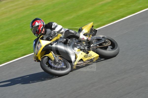 Motorcycle action photographs;Trackday digital images;event digital images;eventdigitalimages;no limits trackday;oulton park;oulton park circuit cheshire;oulton park photographs;peter wileman photography;trackday;trackday photos