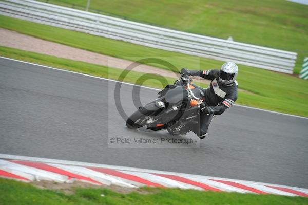 Motorcycle action photographs;Trackday digital images;event digital images;eventdigitalimages;no limits trackday;oulton park;oulton park circuit cheshire;oulton park photographs;peter wileman photography;trackday;trackday photos