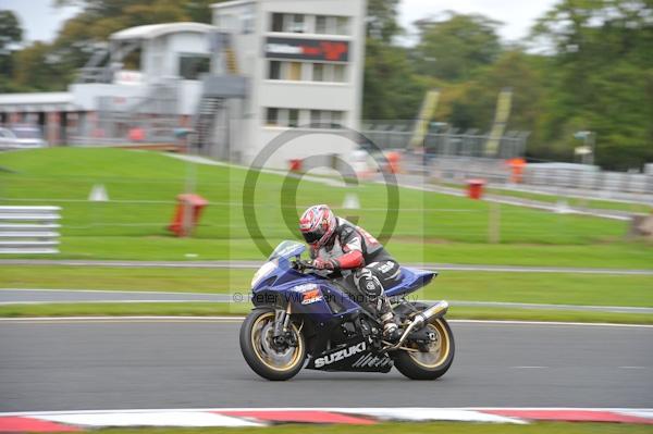 Motorcycle action photographs;Trackday digital images;event digital images;eventdigitalimages;no limits trackday;oulton park;oulton park circuit cheshire;oulton park photographs;peter wileman photography;trackday;trackday photos